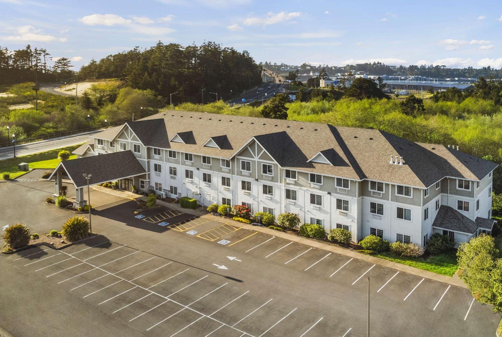 La Quinta By Wyndham Newport Hotel Kültér fotó
