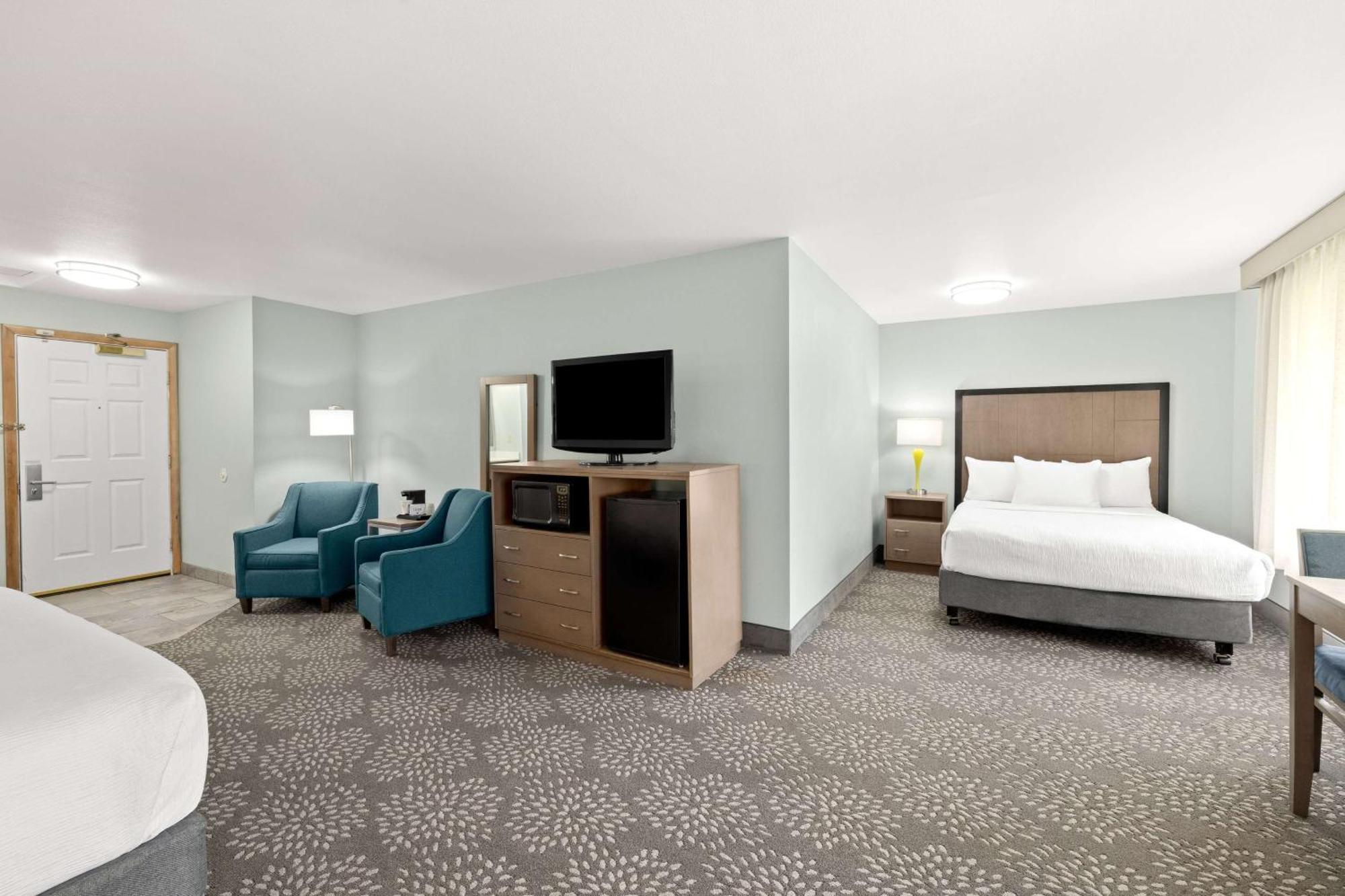 La Quinta By Wyndham Newport Hotel Kültér fotó